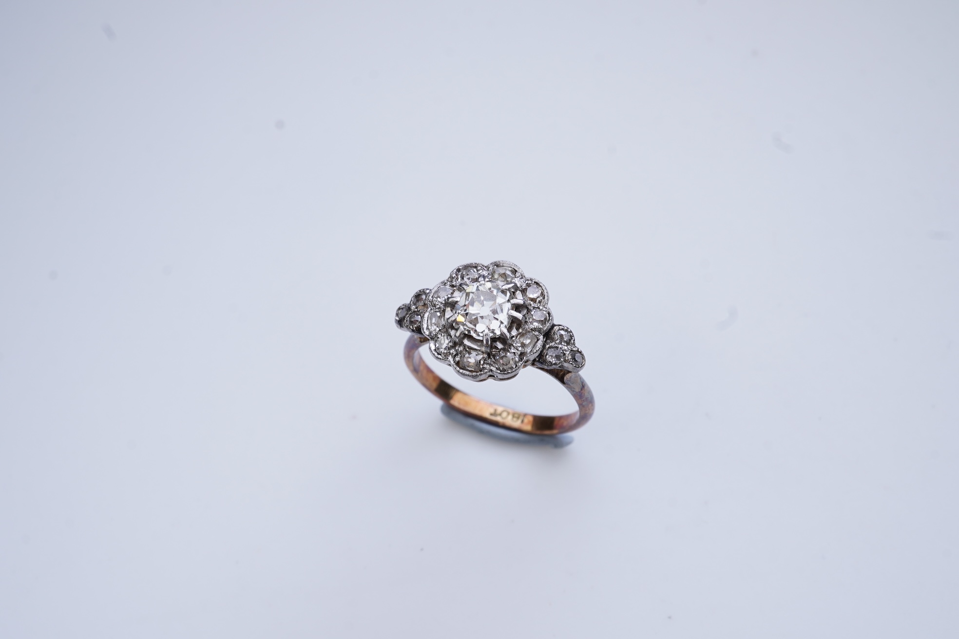 A diamond ring, early 20th century